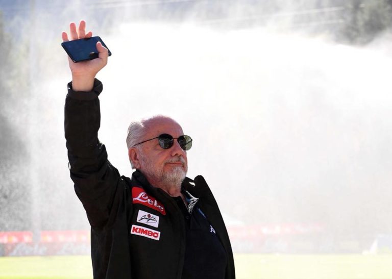 Napoli, De Laurentiis: “Mourinho via dall’Italia. Osimhen? Andrà a Real, PSG o in Inghilterra”