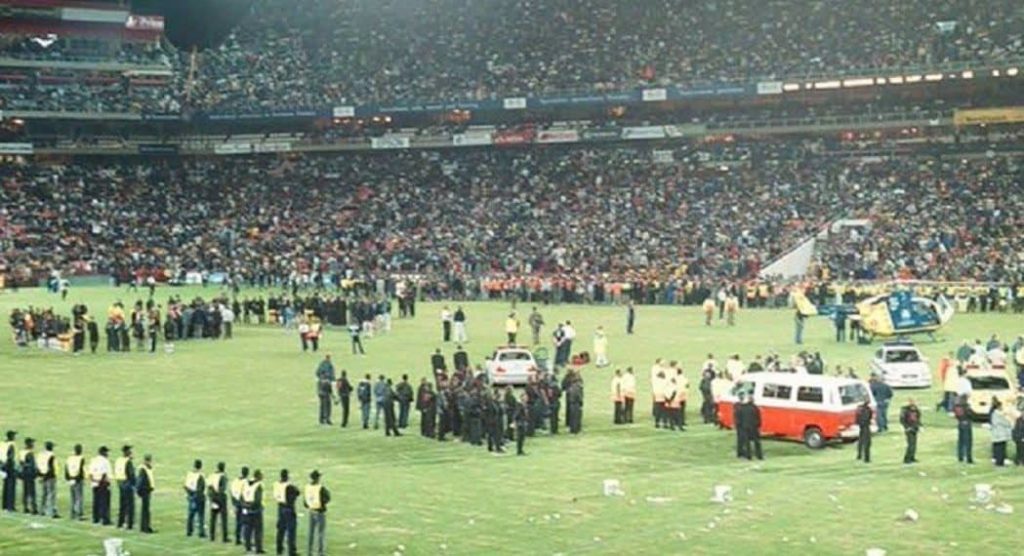 tragedia-calcio-kaizer-chiefs-orlando-pirates