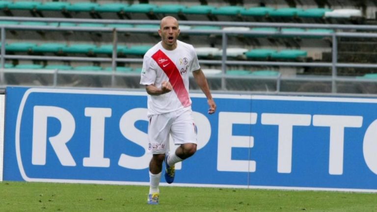 Salernitana, passi avanti per Rosina e la situazione Calaiò