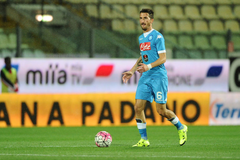 Napoli, Valdifiori al Torino ad una condizione