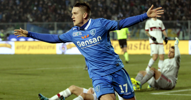 Il Napoli torna alla carica per Zielinski: alzata l’offerta