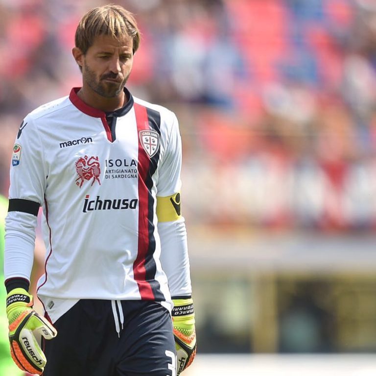 Milan, quasi fatta per il ritorno di Storari: non convince la formula