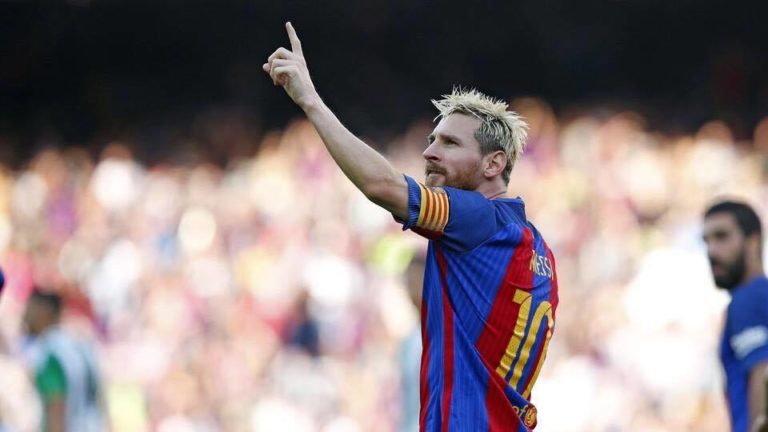 Guardiola non si arrende: City ancora su Messi