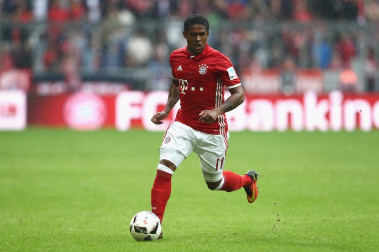 Rumenigge conferma: “Per Douglas Costa alla Juve siamo a buon punto”