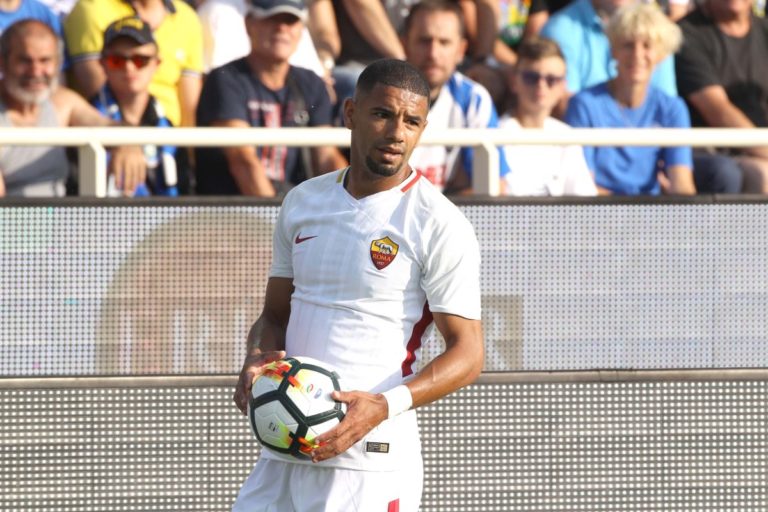 Dai rifiuti all’incidente: Bruno Peres “croce” della Roma