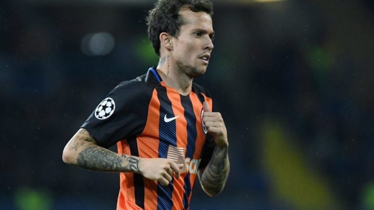 Milan, incontro per Bernard