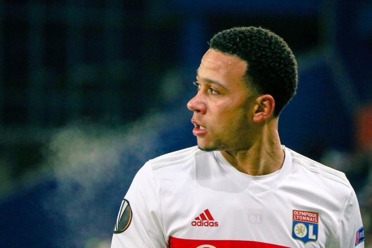 Lione, Depay elogia il Milan: “Grande società con una storia magnifica”