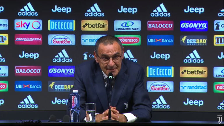 Sarri si presenta: “Juve il coronamento di una carriera. Napoli? Sono un professionista”