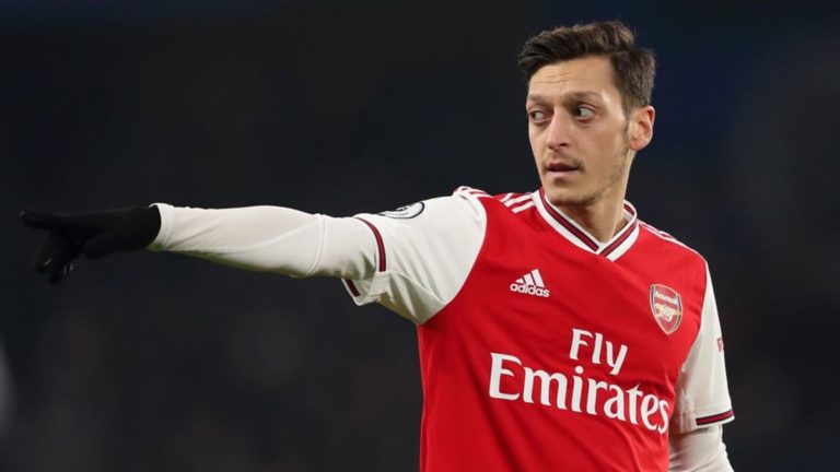 mesut-ozil