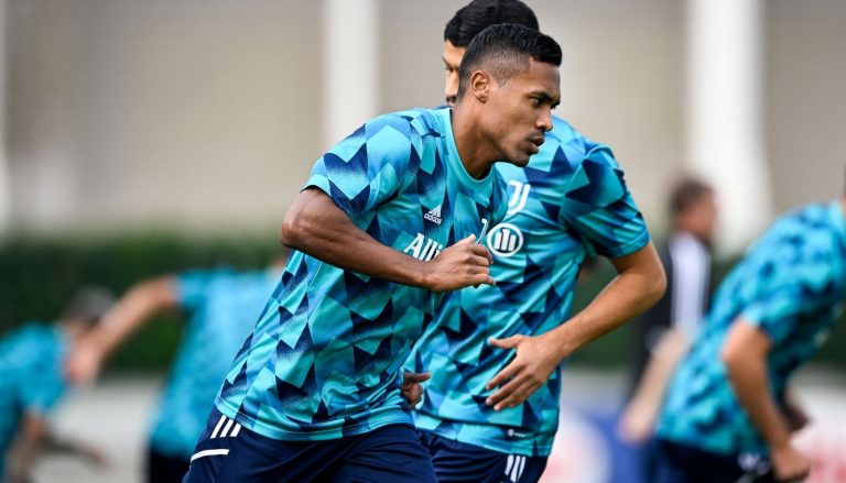 alex-sandro